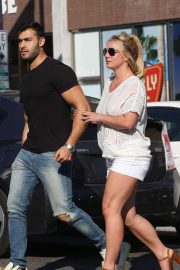 Britney Spears and boyfriend Sam Asghari - Arrives at Le Pain in Beverly Hills