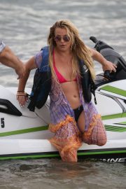 Britney Spears - Jet ski ride on the beach in Miami
