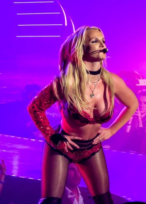Britney Spears - Performing in Las Vegas