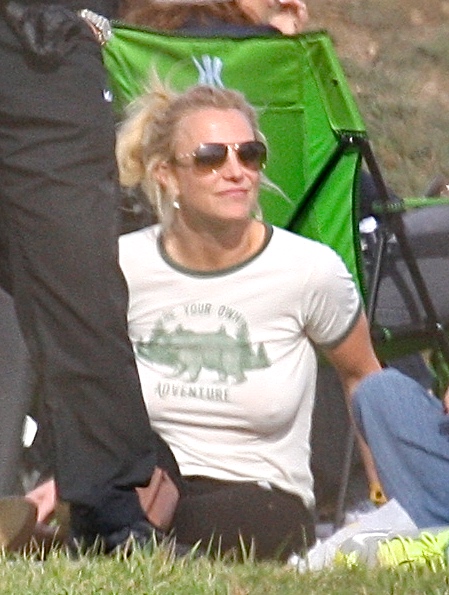 Britney Spears - Watching her kids play a flag football game in Thousand Oaks