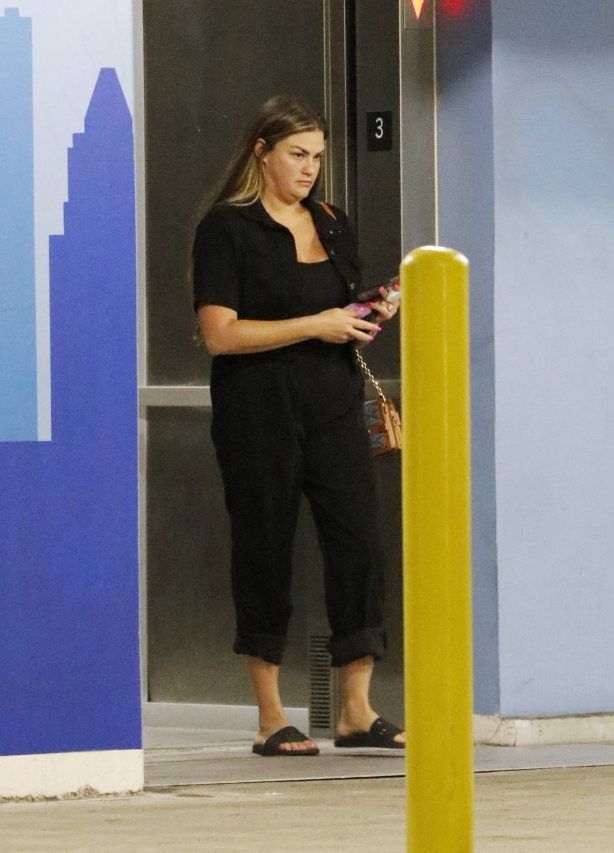 Brittany Cartwright - Steps out in Los Angeles