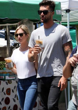 Brittany Snow and her boyfriend at Farmer's Market in Studio City