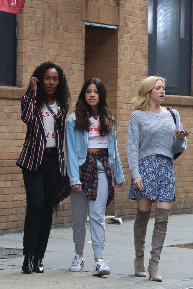 Brittany Snow DeWanda Wise and Gina Rodriguez - On the Set of 'Someone Great' in NY