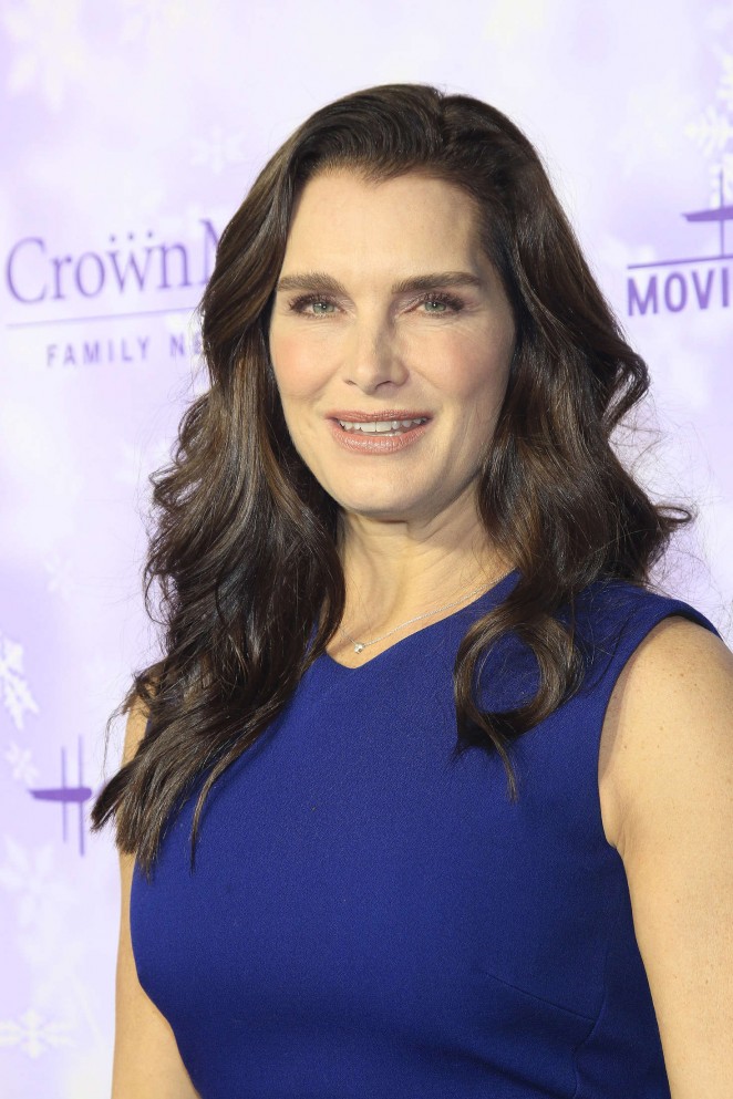Brooke Shields - Hallmark Channel Party at the Winter TCA Tour in Pasadena