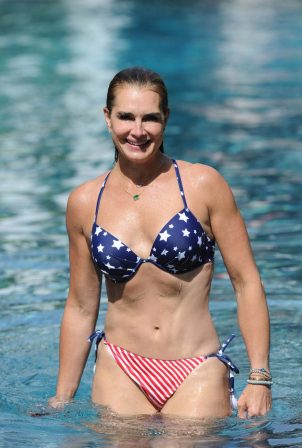 Brooke Shields in Bikini at her Home Pool in Hamptons