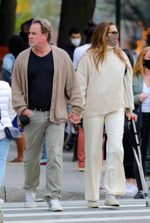 Brooke Shields - With husband Chris Henchy out in New York