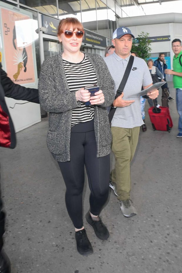 Bryce Dallas Howard - Arrives at Nice Airport in France