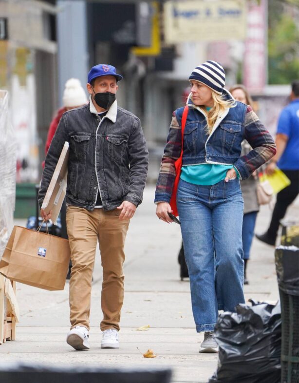 Busy Philipps - Has a mini Cougar Town reunion with former co-star Brad Morris in New York