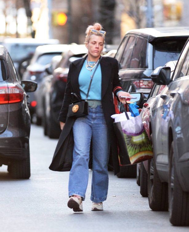 Busy Philipps - Heading out in New York