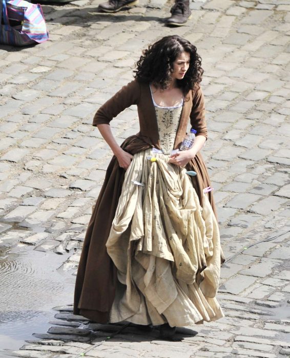 Caitriona Balfe - Filming 'Outlander' in Fife