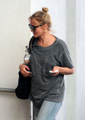 Cameron Diaz - Arrives at a Medical Building in Beverly Hills