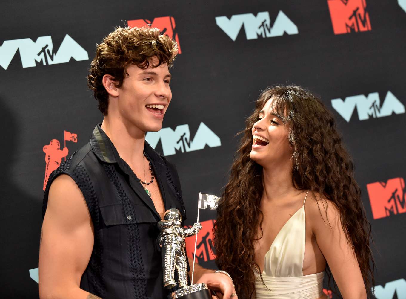 Camila Cabello â€“ 2019 MTV Video Music Awards â€“ adss