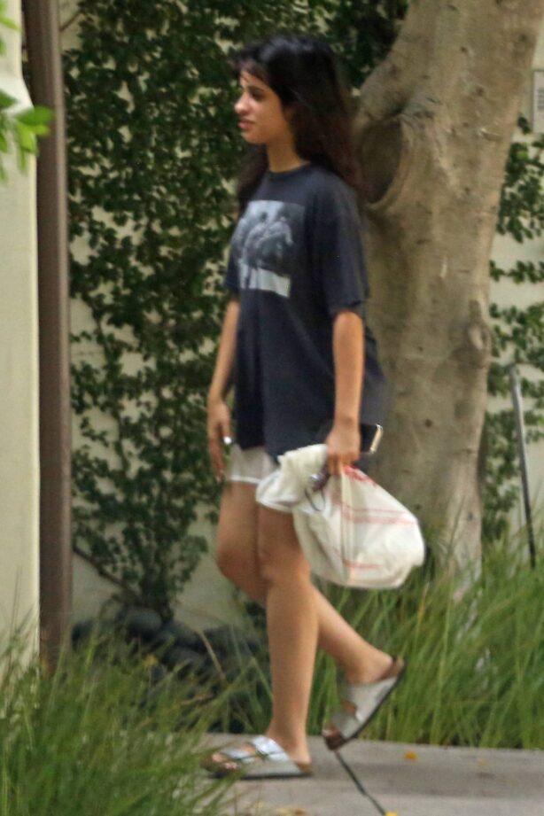 Camila Cabello - Arrives home in Los Angeles