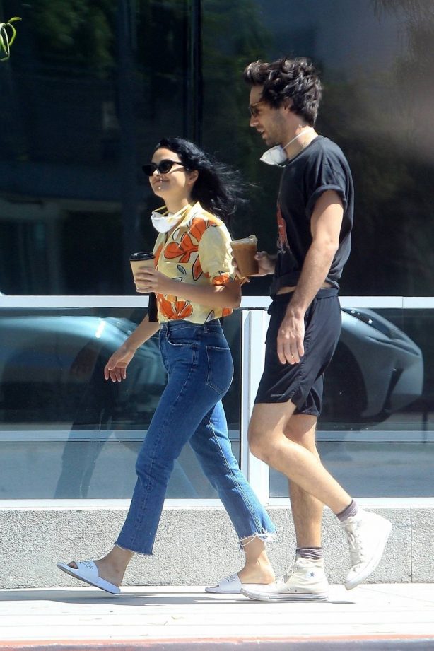 Camila Mendes - Picking up coffee with a friend in Los Angeles