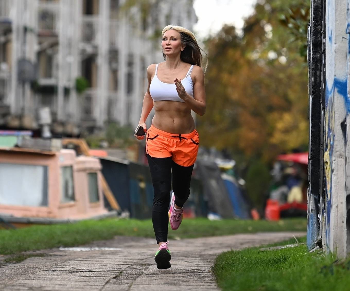 Caprice Bourret 2020 : Caprice Bourret – Seen jogging in London-01