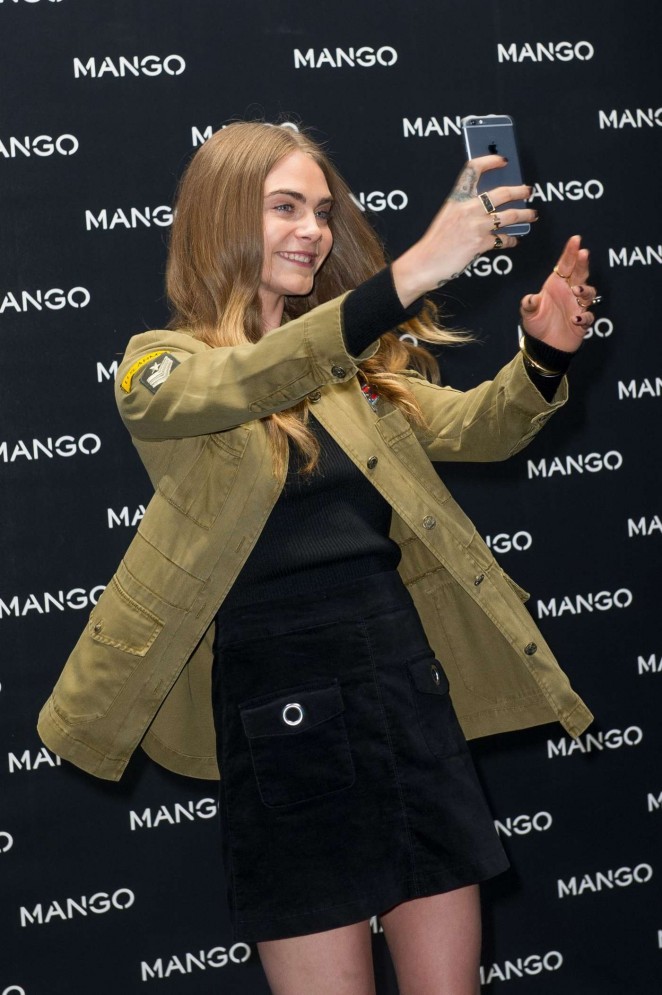 Cara Delevingne - Attends Mango Boutique Opening in Milan