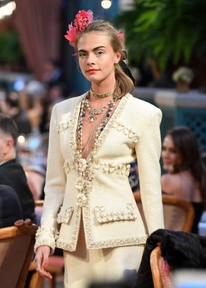 Cara Delevingne - Chanel Fashion Show in Paris