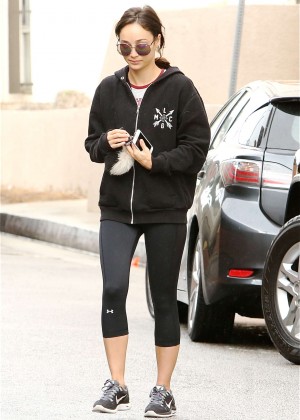 Cara Santana - Heads to the gym in Los Angeles