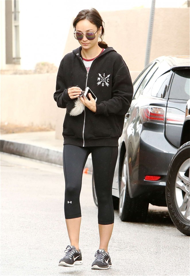 Cara Santana - Heads to the gym in Los Angeles