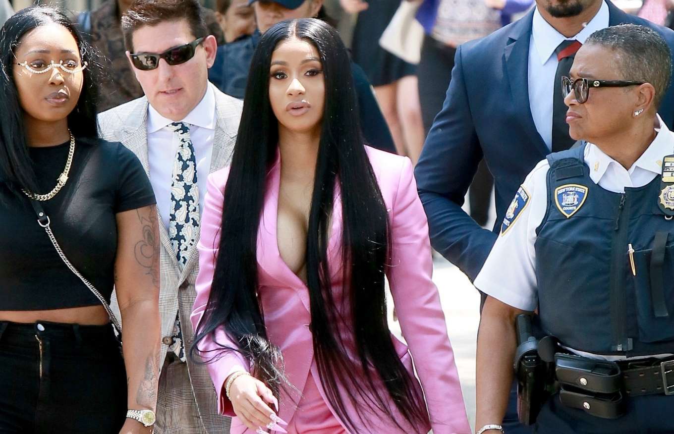 Cardi B â€“ Arrives at Queens Criminal Court in New York