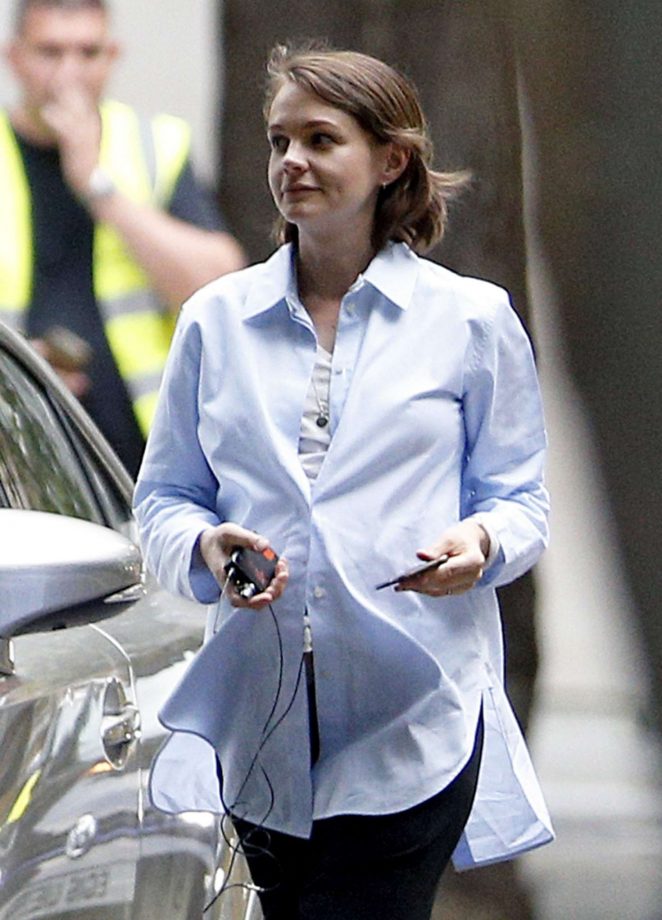 Carey Mulligan - Filming 'Collateral' set in London