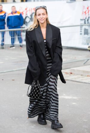 Carla Ginola - Pictured while leaving L'Oreal Paris 2021 Show during Paris Fashion Week