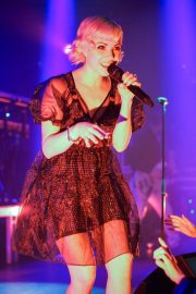 Carly Rae Japsen - Performing at Gaite Lyrique in Paris