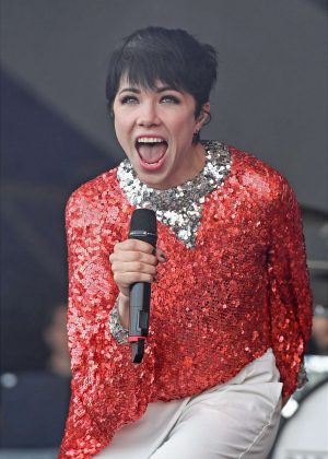 Carly Rae Jepsen - Performs at The 2016 Brighton Pride Festival in West Sussex