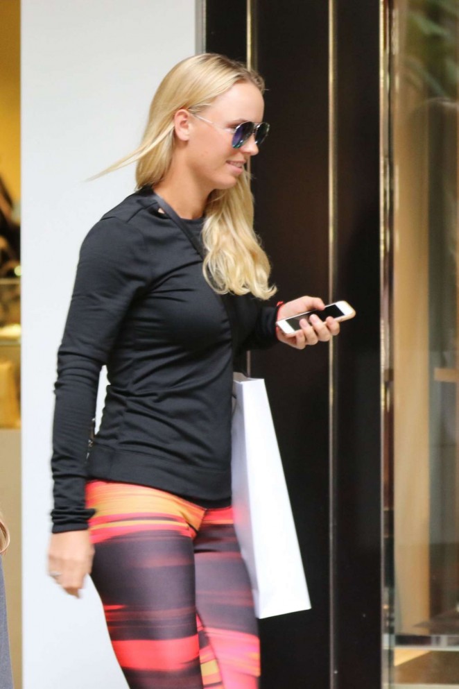 Carolina Wozniacki in Leggings at Christmas Shopping in Miami