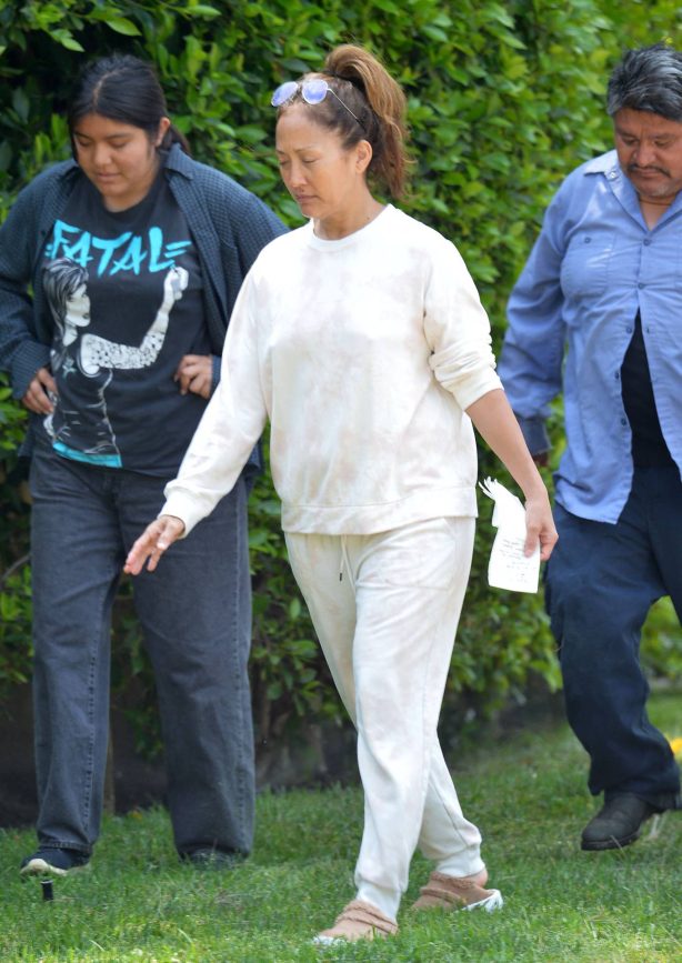 Carrie Ann Inaba - Steps out in Los Angeles