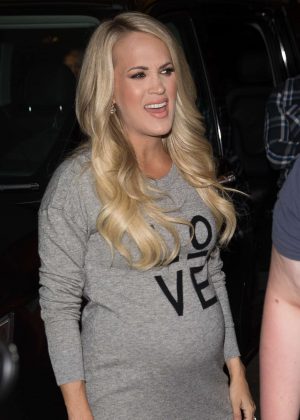 Carrie Underwood - Leaves the Project in Melbourne