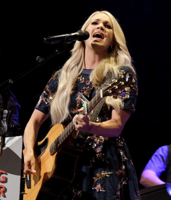 Carrie Underwood - Performing at the Grand Ole Opry in Nashville