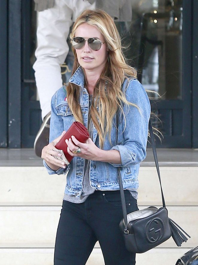 Cat Deeley shopping at Barney's New York in Beverly Hills