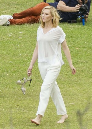 Cate Blanchett - Filming Giorgio Armani Commercial in Sydney