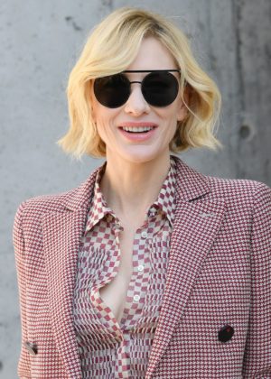 Cate Blanchett – Giorgio Armani Show in Milan, Italy