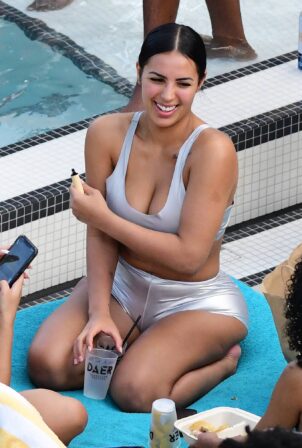 Chaney Jones - Seen with friends during a pool party in Miami