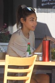 Chantel Jeffries - Grabs lunch with a friend in Hollywood