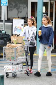 Chantelle Jeffries - Shopping at Whole Foods