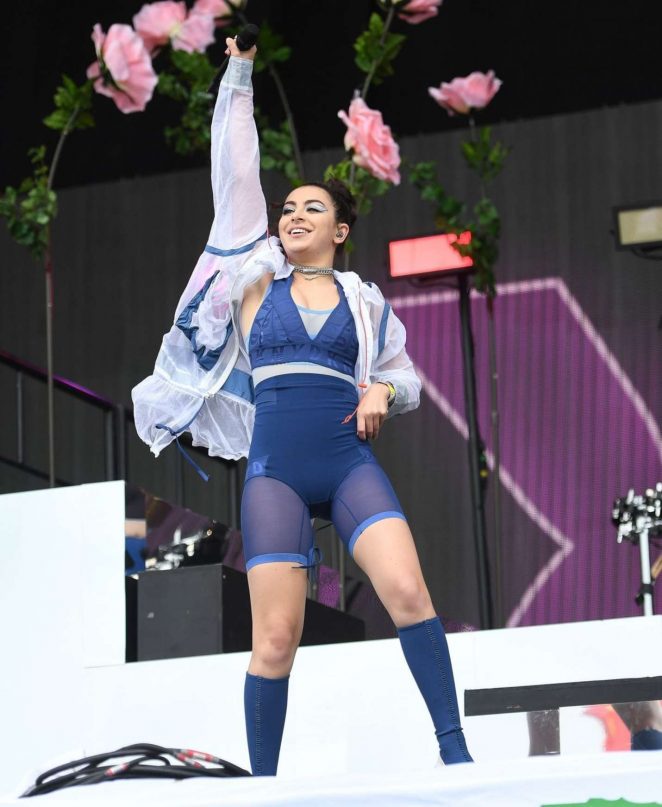 Charli XCX - Performs at Glastonbury Festival 2017