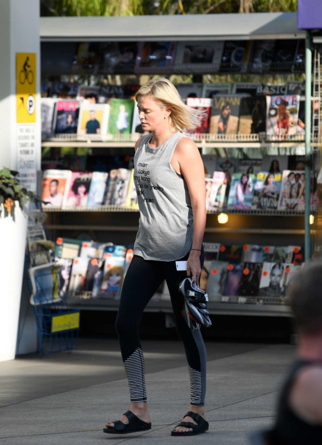 Charlize Theron - Leaving SoulCycle in Los Angeles