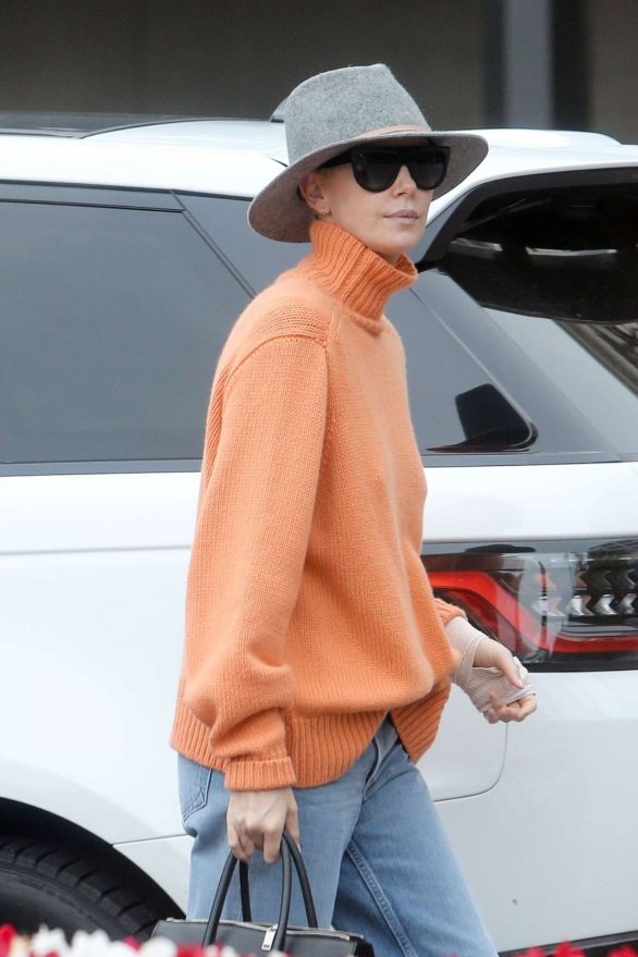 Charlize Theron - Out in Los Angeles