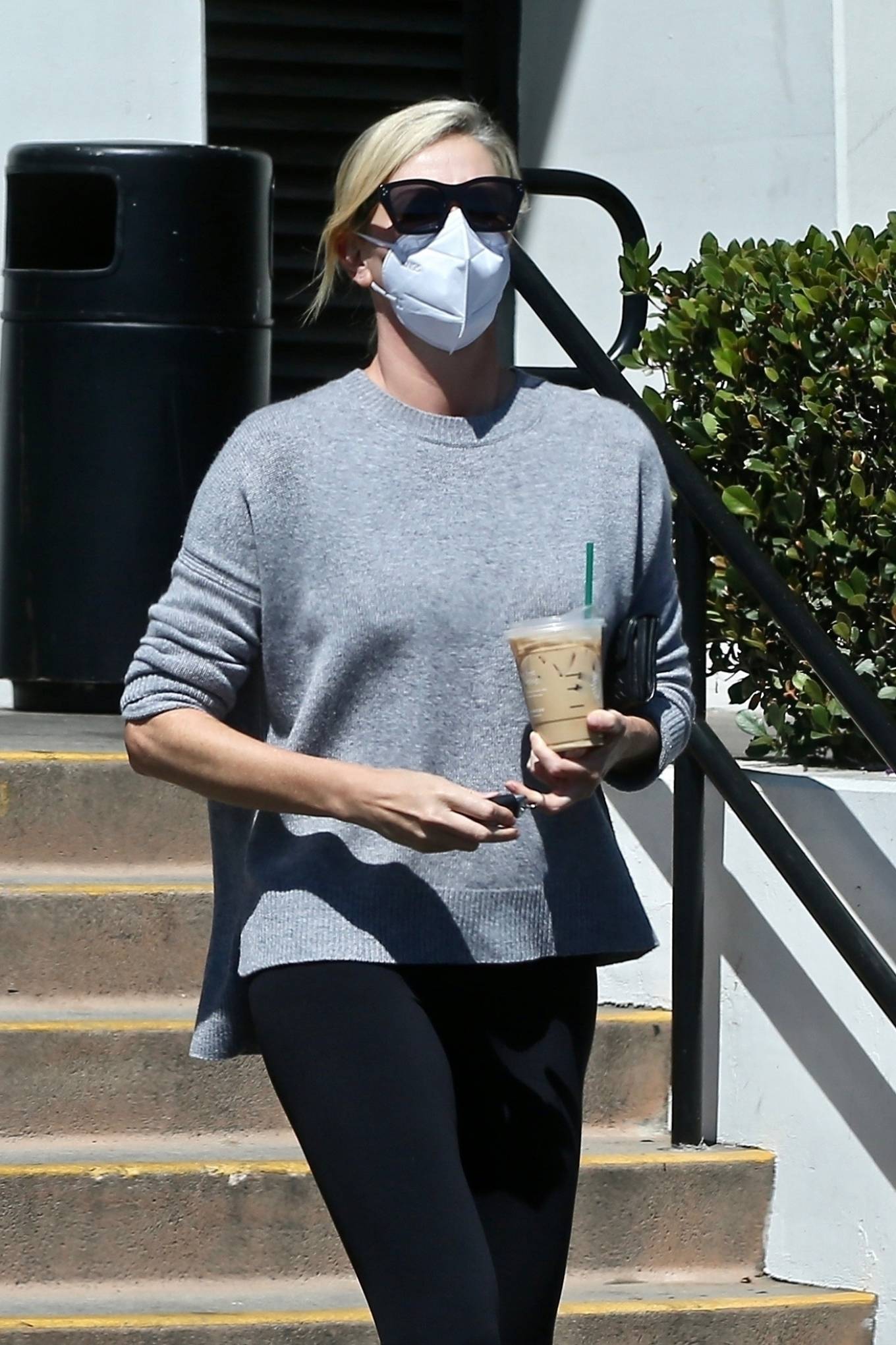 Charlize Theron 2021 : Charlize Theron – Seen at local Starbucks in West Hollywood-16