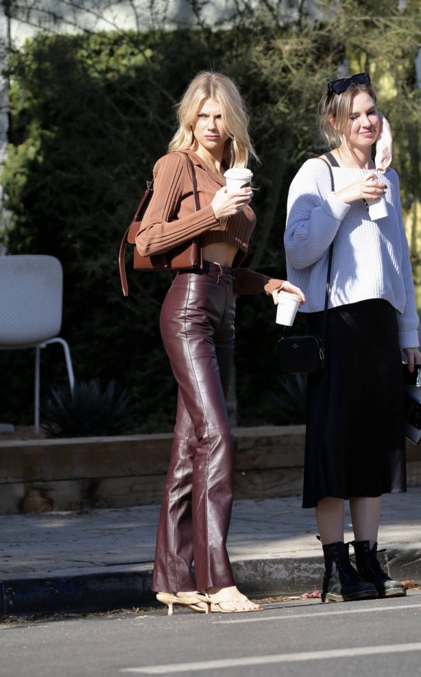 Charlotte McKinney - Out to a Cafe With a Friend in LA