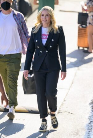 Chelsea Handler - Is seen at 'Jimmy Kimmel Live' in Los Angeles