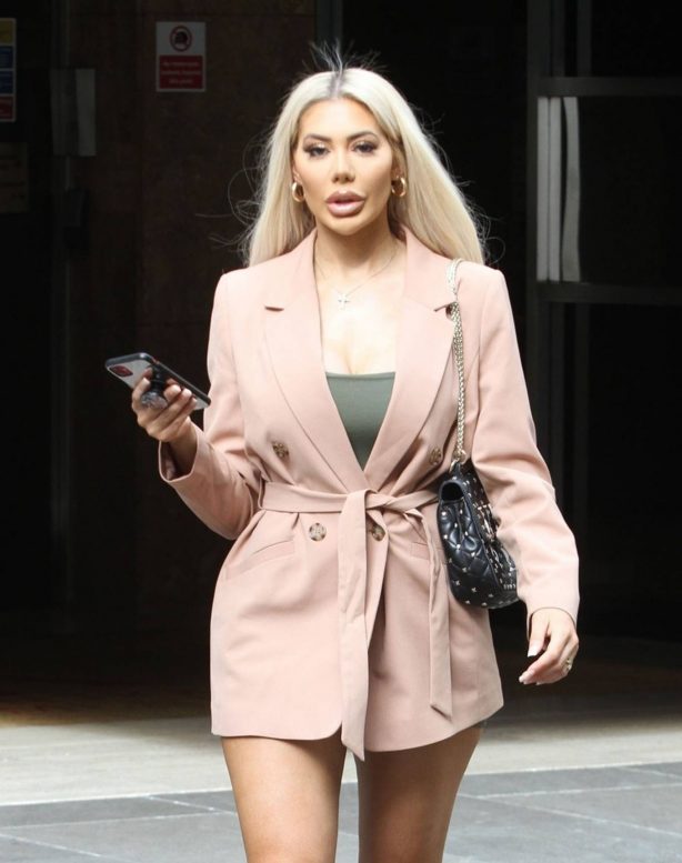 Chloe Ferry - Looks chic while out in London
