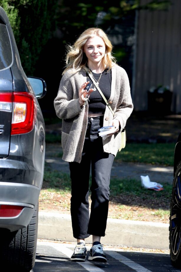 Chloe Grace Moretz - Orthodontist appointment in North Hollywood
