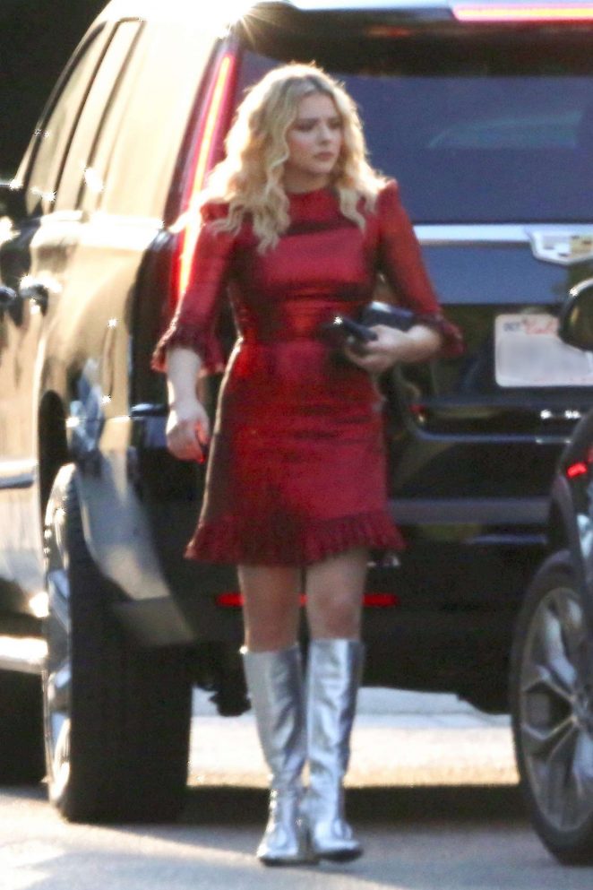 Chloe Moretz - Arrived at the CBS show's studio in Los Angeles