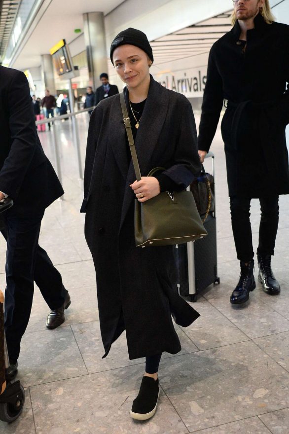 Chloe Moretz - Arrives at Heathrow Airport in London