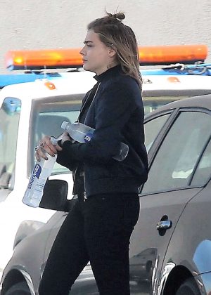 Chloe Moretz at a Gas Station in West Hollywood