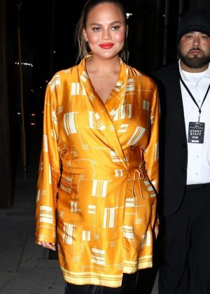 Chrissy Teigen - Leaves the Create and Cultivate Conference in LA